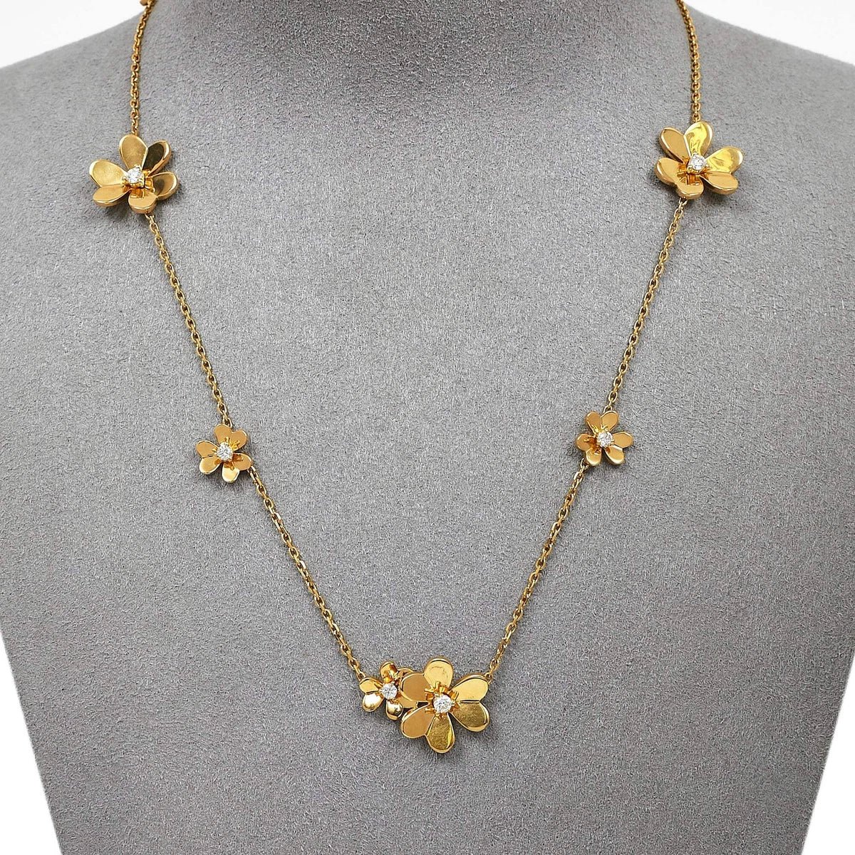 Women Fashion Frivole Necklace