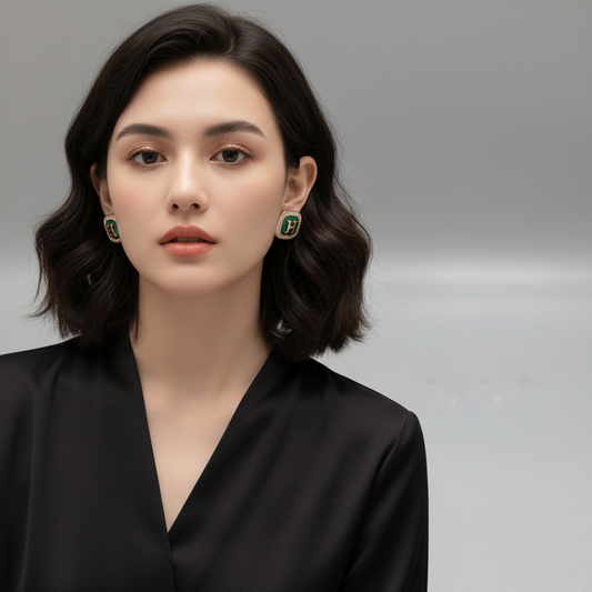 Small H Alphabet Fresh Green Earrings S4779105