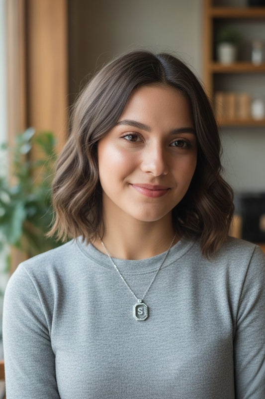 English Letter Plexiglass CZ Necklace X4853654