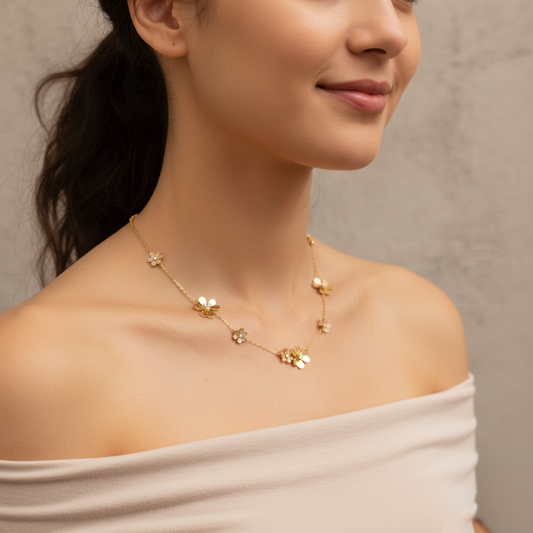 Women Fashion Frivole Necklace